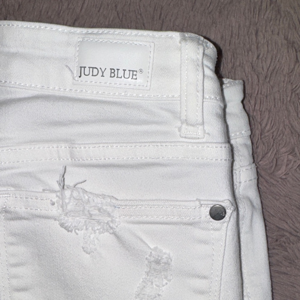 Judy Blue Women's White Distressed Denim Skinny Jeans Skinny Fit size 3 / 26 - Picture 9 of 16